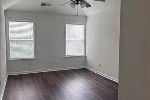10840 Willow Meadow Cir, Alpharetta, GA 30022 - Photo 2