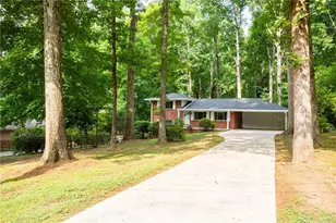 3720 Lake Dr SE, Smyrna, GA 30082 - Photo 2