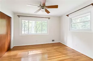 3720 Lake Dr SE, Smyrna, GA 30082 - Photo 16