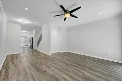 1044 Liberty Parkway NW, Atlanta, GA 30318 - Photo 12