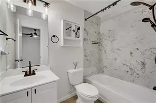 1044 Liberty Pkwy NW, Atlanta, GA 30318 - Photo 24