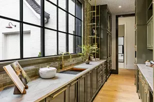 4881 Powers Ferry Rd, Atlanta, GA 30327 - Photo 12
