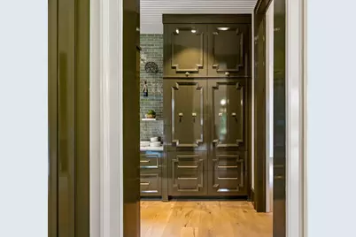 4881 Powers Ferry Road, Atlanta, GA 30327 - Photo 10
