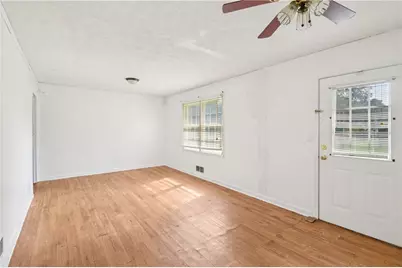 4773 Bell Circle, Conyers, GA 30094 - Photo 4