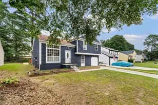 6653 Eastbriar Dr, Lithonia, GA 30058 - Photo 4