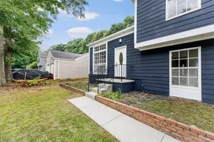 6653 Eastbriar Dr, Lithonia, GA 30058 - Photo 6