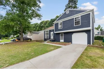 6653 Eastbriar Drive, Lithonia, GA 30058 - Photo 2