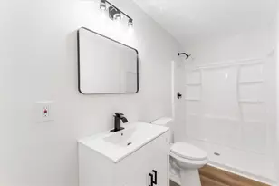 6653 Eastbriar Dr, Lithonia, GA 30058 - Photo 34