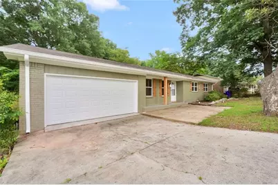 1558 Tanglewood Way, Conyers, GA 30012 - Photo 4