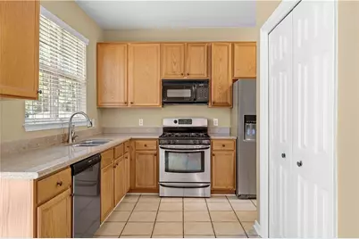 633 Stonecreek Way, Stone Mountain, GA 30087 - Photo 14