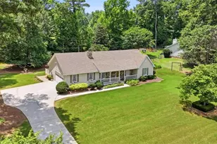 230 Pine Tree Ln, McDonough, GA 30252 - Photo 2