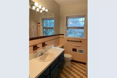 1203 Biltmore Drive NE, Atlanta, GA 30329 - Photo 12