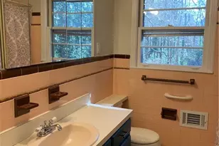 1203 Biltmore Dr NE, Atlanta, GA 30329 - Photo 12