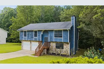 7055 Hania Drive, Fairburn, GA 30213 - Photo 2