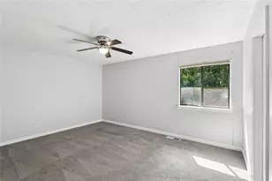7055 Hania Dr, Fairburn, GA 30213 - Photo 20