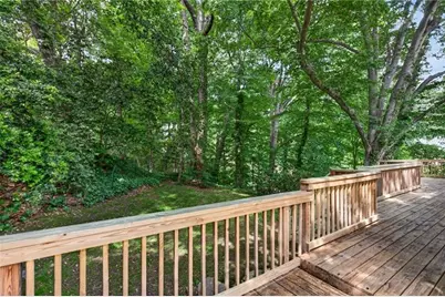 656 Channing Drive NW, Atlanta, GA 30318 - Photo 34