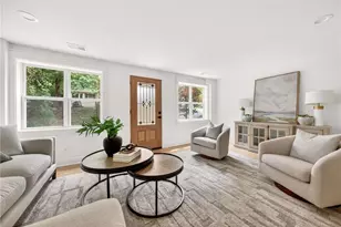656 Channing Dr NW, Atlanta, GA 30318 - Photo 6