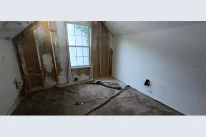 2009 Sandlake Drive SW, Atlanta, GA 30331 - Photo 8