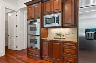 210 Manor Close, Milton, GA 30004 - Photo 36