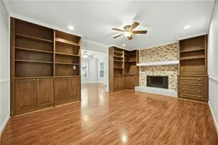 260 Barrington Dr E, Roswell, GA 30076 - Photo 4