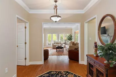 28317 Plantation Drive NE, Atlanta, GA 30324 - Photo 16