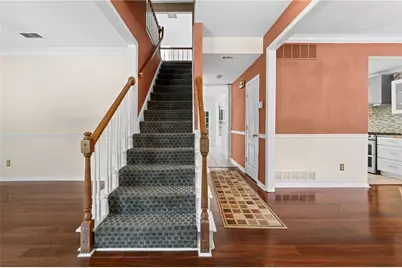 4056 Watkins Glen Drive, Woodstock, GA 30189 - Photo 8