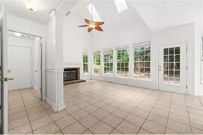 4056 Watkins Glen Drive, Woodstock, GA 30189 - Photo 12