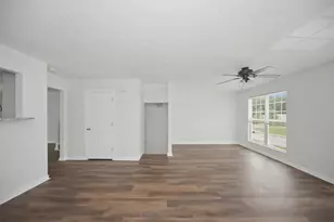 1706 Redan E, Lithonia, GA 30058 - Photo 10