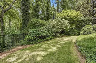 1281 Springdale Rd, Gainesville, GA 30501 - Photo 22