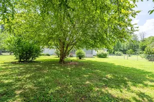 1054 Booze Mountain Rd, Lindale, GA 30147 - Photo 2