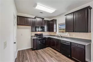1151 Glenwyck Dr, Braselton, GA 30517 - Photo 2