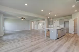 105 Blessing Brk Wy, Locust Grove, GA 30248 - Photo 14