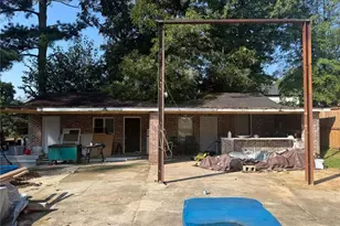 6272 Edward St, Doraville, GA 30340 - Photo 14