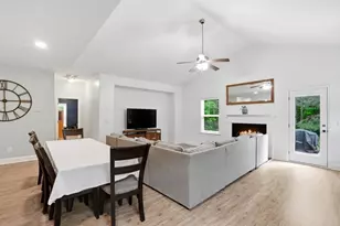 708 Thistle Ct, Locust Grove, GA 30248 - Photo 6