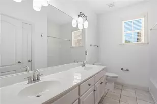 5827 Cliff Valley Way, Flowery Branch, GA 30542 - Photo 24