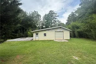1565 Dr Bramblett Rd, Cumming, GA 30028 - Photo 14