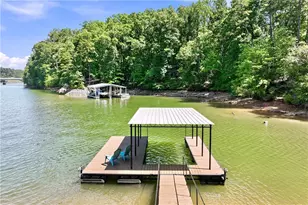 3150 Edgewater Dr, Gainesville, GA 30501 - Photo 4
