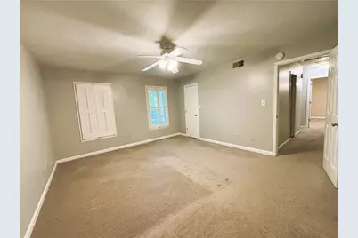 3801 Oxford Way E, Marietta, GA 30062 - Photo 8