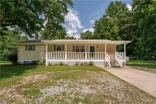 134 Asbestos Rd, Cleveland, GA 30528 - Photo 1