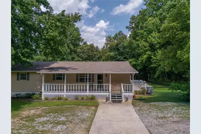 134 Asbestos Road, Cleveland, GA 30528 - Photo 4