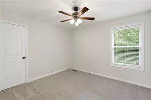 77 Walnut Creek Ct, Dallas, GA 30157 - Photo 4