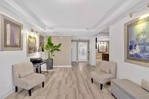1075 Peachtree Walk NE, Atlanta, GA 30309 - Photo 2