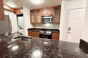 1075 Peachtree Walk NE, Atlanta, GA 30309 - Photo 8