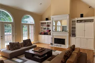 2385 Hopewell Plantation Dr, Alpharetta, GA 30004 - Photo 10