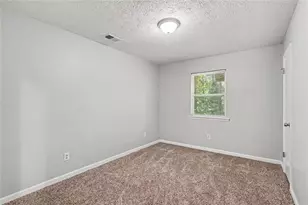 5017 Gracehill Rd, Lithonia, GA 30038 - Photo 14