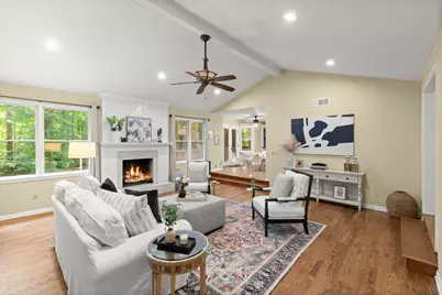 5935 Hammersmith Road, Stone Mountain, GA 30087 - Photo 6