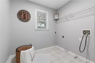 682 Montglade Ct, Suwanee, GA 30024 - Photo 22
