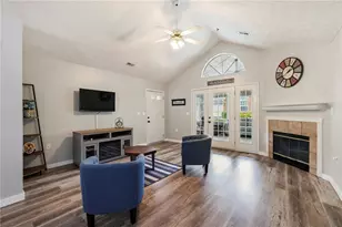 12101 Windrush Ln, Alpharetta, GA 30009 - Photo 14