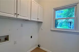 7035 Grand View Way, Suwanee, GA 30024 - Photo 34