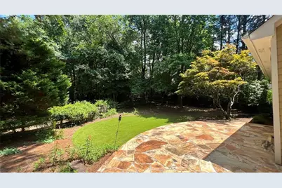 7035 Grand View Way, Suwanee, GA 30024 - Photo 18